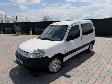 Авто Citroen Berlingo 2004 № 8807082