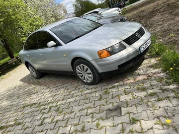 Авто Volkswagen Passat Sedan 1999 № 8807113