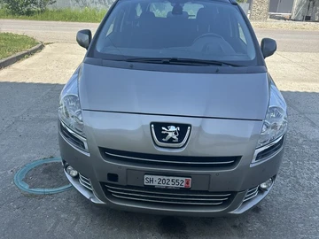 Авто Peugeot 5008 2013 № 8807321