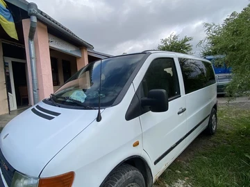 Авто Mercedes Mb 2000 № 8807351