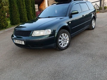 Авто Volkswagen Passat Sedan 1998 № 8807396
