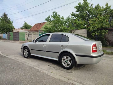 Авто Skoda Octavia 2004 № 8807464