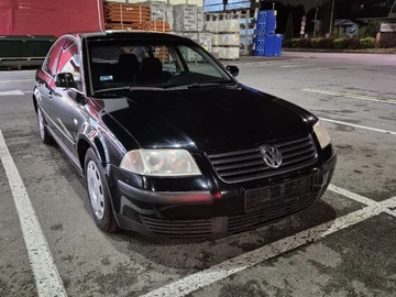 Авто Volkswagen Passat Sedan 2002 № 8807726