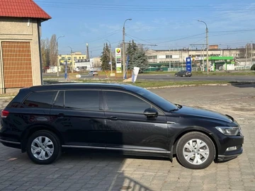 Авто Volkswagen Passat Hatchback 2015 № 8807730