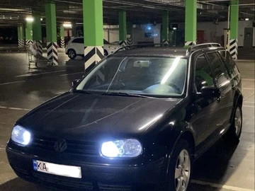 Авто Volkswagen Golf 2001 № 8807777