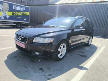 Авто Volvo V50 2011 № 8807801