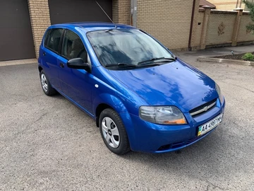 Авто Chevrolet Aveo 2007 № 8807821