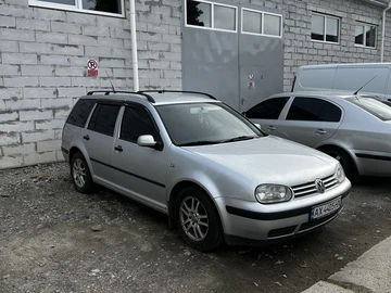 Авто Volkswagen Golf 2001 № 8807787