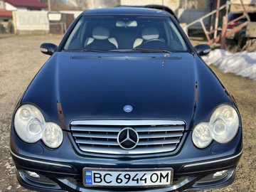 Авто Mercedes C Серия 2004 № 8807864