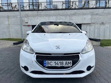 Авто Peugeot 208 2013 № 8807884