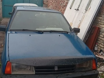 Авто ВАЗ 2109 1990 № 8807916