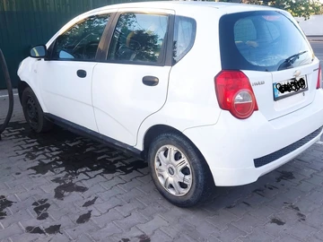 Авто Chevrolet Aveo 2009 № 8807928
