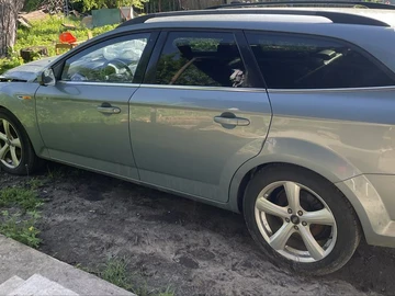 Авто Ford Mondeo 2009 № 8808000