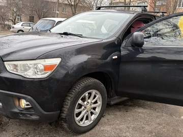 Авто Mitsubishi Asx 2010 № 8808162