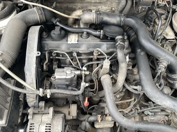 Авто Volkswagen Passat Variant 1995 № 8808173