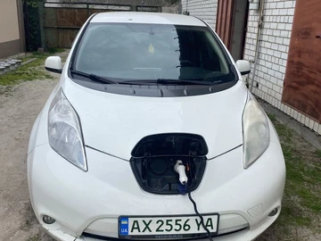 Авто Nissan Leaf 2014 № 8808182