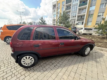 Авто Opel Corsa 1996 № 8808234