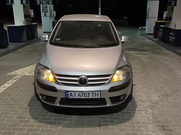 Авто Volkswagen Golf 2005 № 8808251