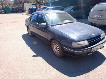 Авто Opel Vectra 1992 № 8808345