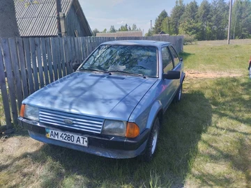 Авто Ford Escort 1985 № 8808362