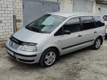 Авто Volkswagen Sharan 2000 № 8808371