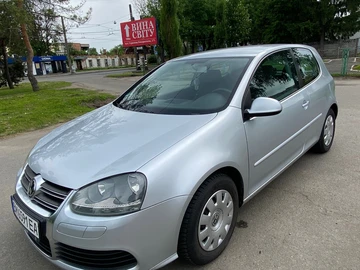 Авто Volkswagen Golf 2003 № 8808483
