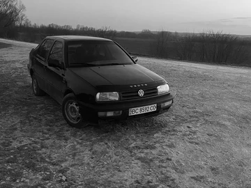 Авто Volkswagen Vento 1995 № 8808573