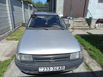 Авто Opel Astra 1992 № 8808596