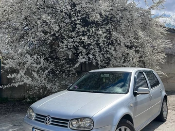 Авто Volkswagen Golf 2003 № 8808722