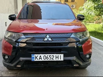 Авто Mitsubishi Outlander 2018 № 8808964
