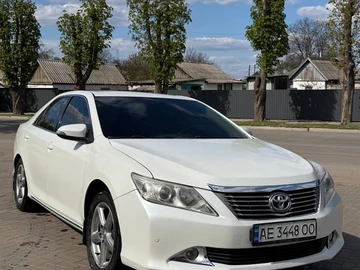 Авто Toyota Camry 2012 № 8809050