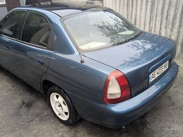 Авто Daewoo Nubira 1998 № 8809059