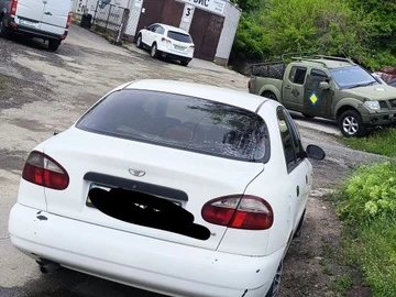 Авто Daewoo Lanos Sens  2001 № 8809060