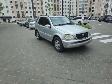 Авто Mercedes Ml Серия 2003 № 8809073
