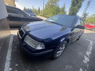 Авто Skoda Octavia 2002 № 8809082