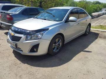 Авто Chevrolet Cruze 2012 № 8809095