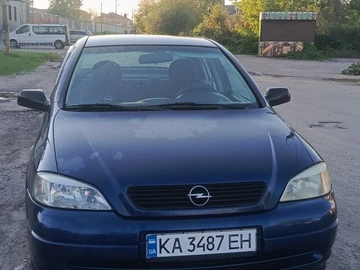 Авто Opel Astra 2005 № 8809107