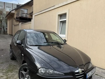 Авто Alfa Romeo 147 2003 № 8809218
