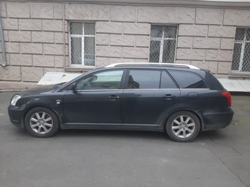 Авто Toyota Avensis 2005 № 8809248