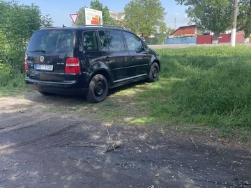 Авто Volkswagen Touran 2008 № 8809256