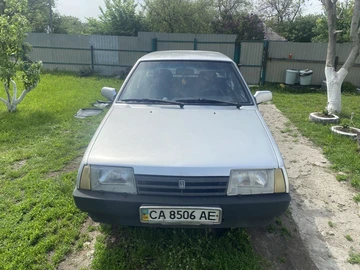 Авто ВАЗ 2109 2000 № 8809279