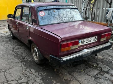 Авто ВАЗ 2107 1997 № 8809299