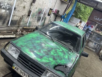 Авто ВАЗ 21099 1999 № 8809422