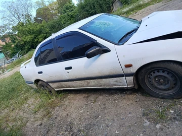 Авто Nissan 210 2000 № 8809443