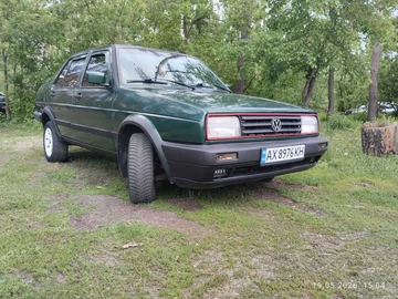 Авто Volkswagen Jetta 1985 № 8809449