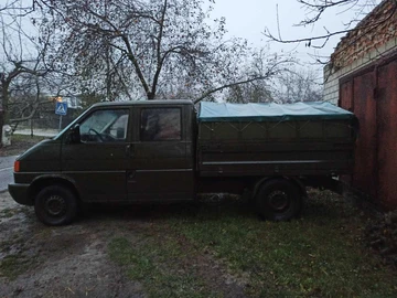 Авто Volkswagen Transporter 1994 № 8809476