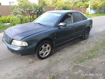 Авто Audi A4 1995 № 8809664
