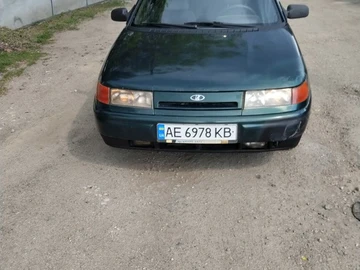Авто ВАЗ 2112 2002 № 8809776