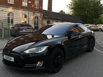 Авто Tesla Model S 2014 № 8809847
