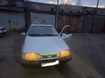 Авто Ford Sierra 1983 № 8809864